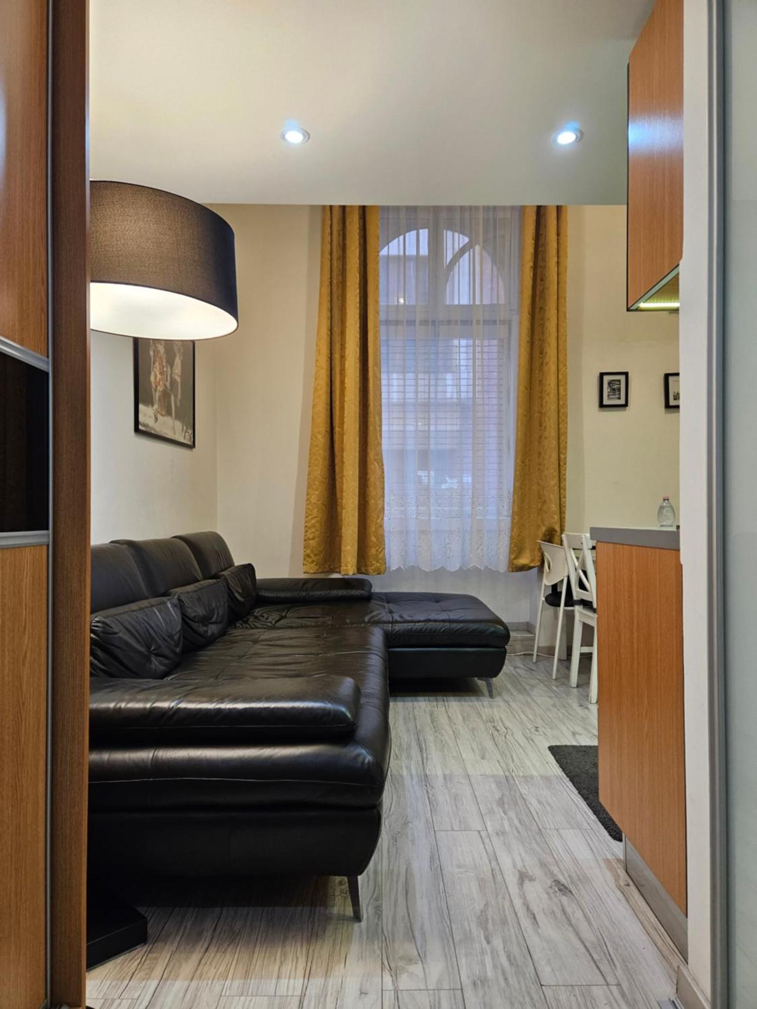Walkway Apartment Deluxe Budapest Esterno foto