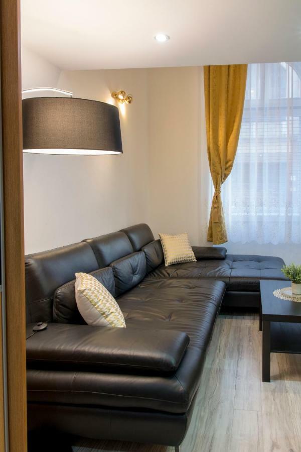 Walkway Apartment Deluxe Budapest Esterno foto